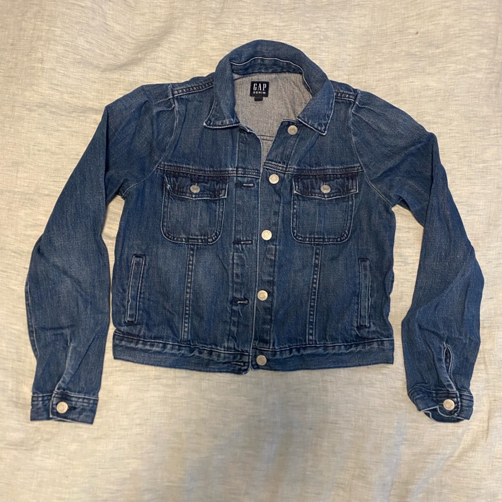 GAP Women's Denim Jacket with Puff Sleeves